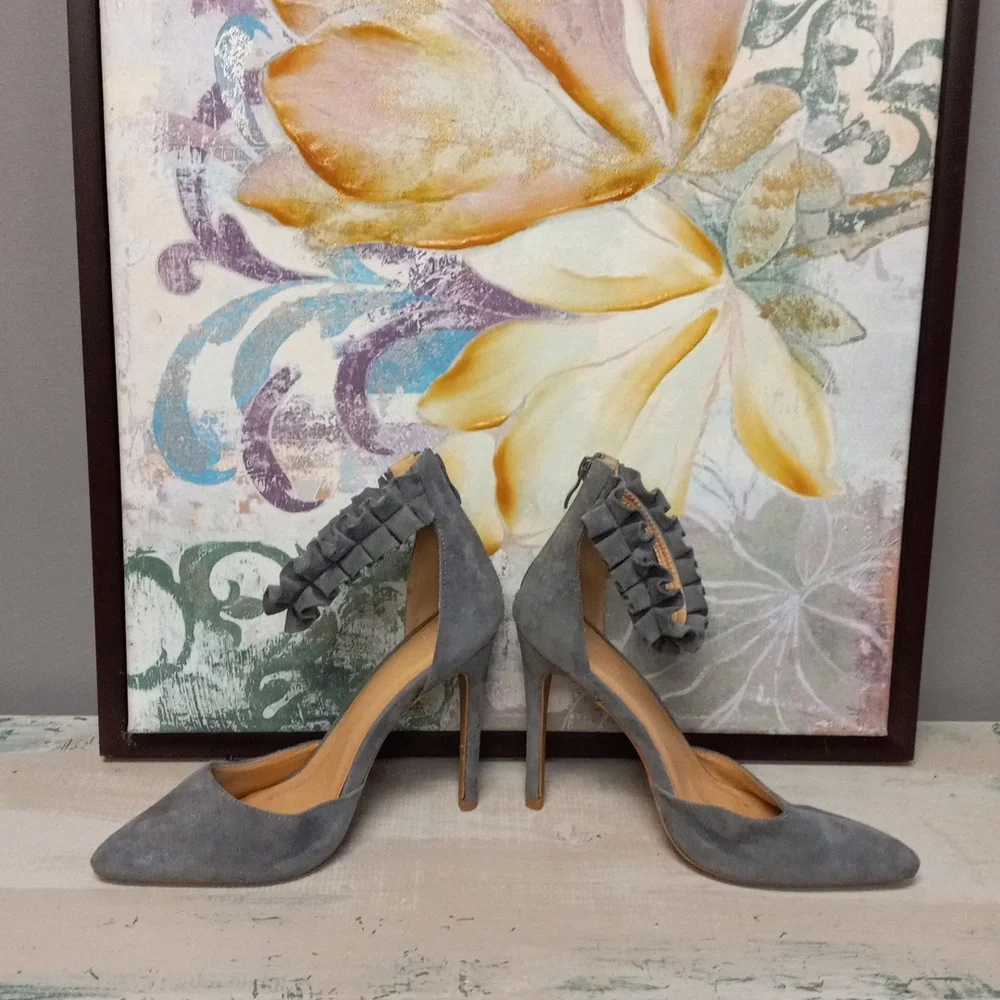 Charlotte Russe Gray, Pointed Toe, Ruffle Strap, Zip Back Heels - Picture 12 of 15